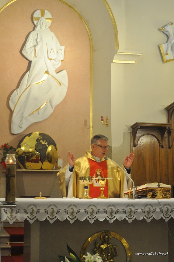 042 Uroczysta suma.jpg